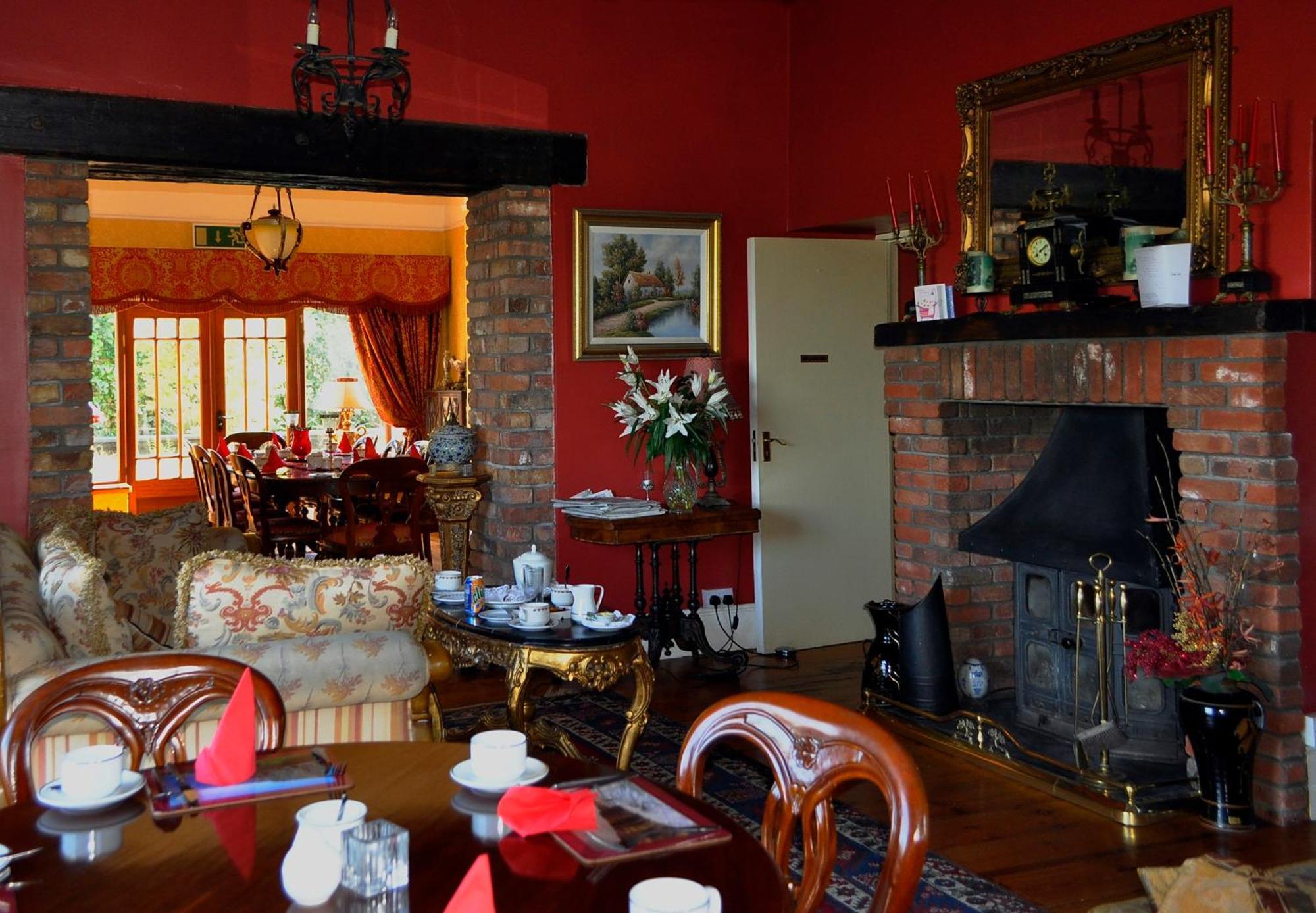 Highfield House Guesthouse Трим Екстериор снимка