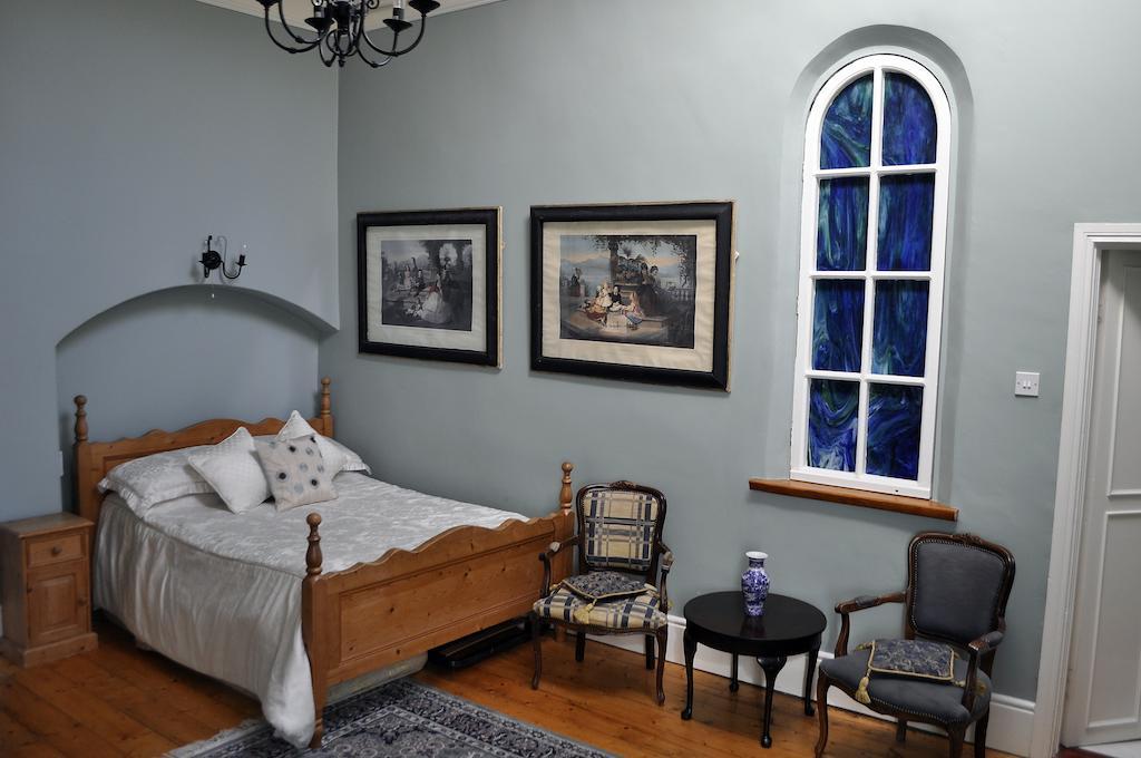 Highfield House Guesthouse Трим Стая снимка