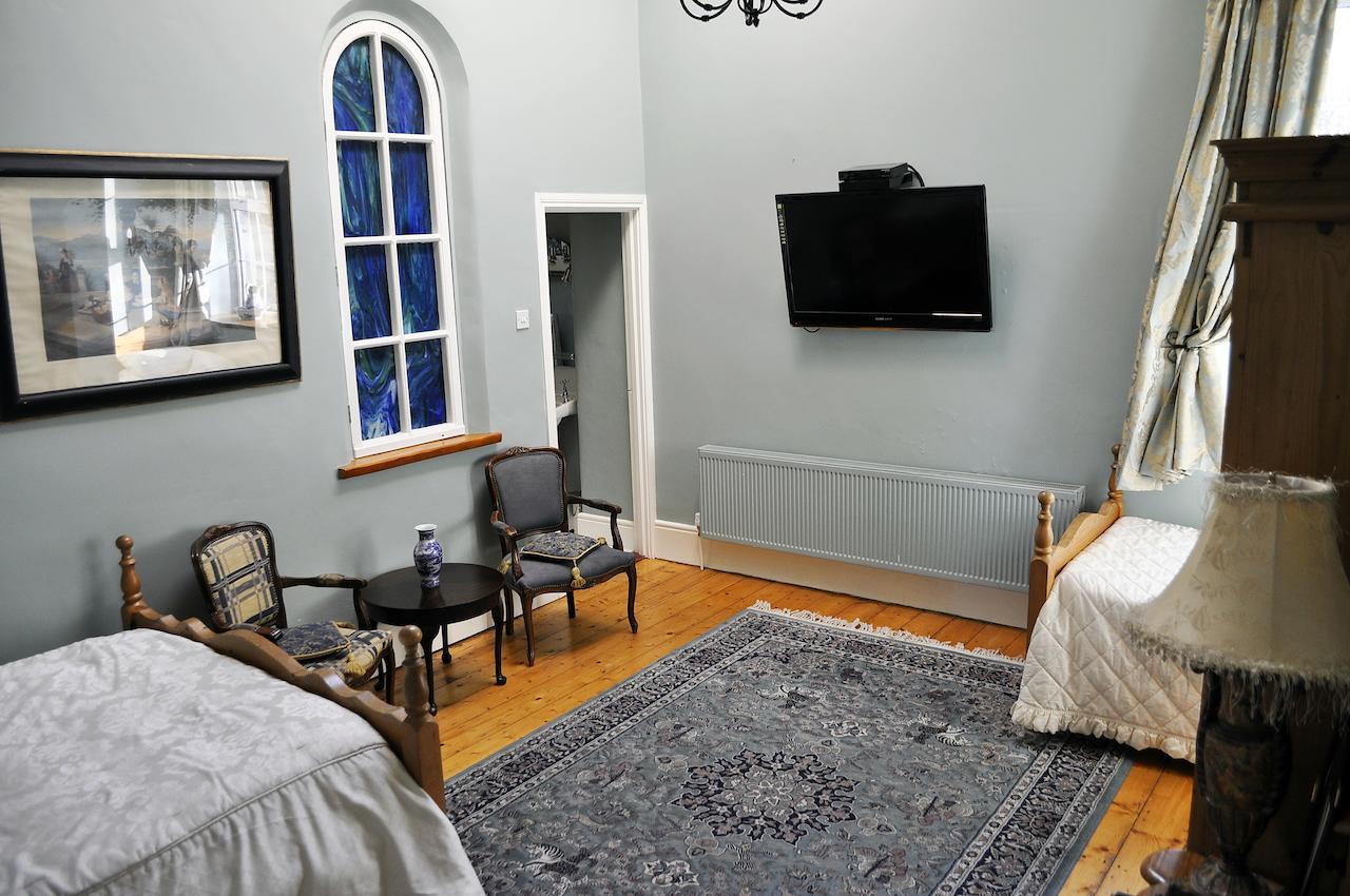 Highfield House Guesthouse Трим Стая снимка
